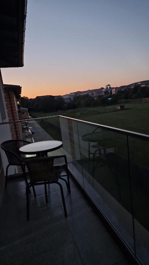 Apartament Rezidential Suczawa Zewnętrze zdjęcie